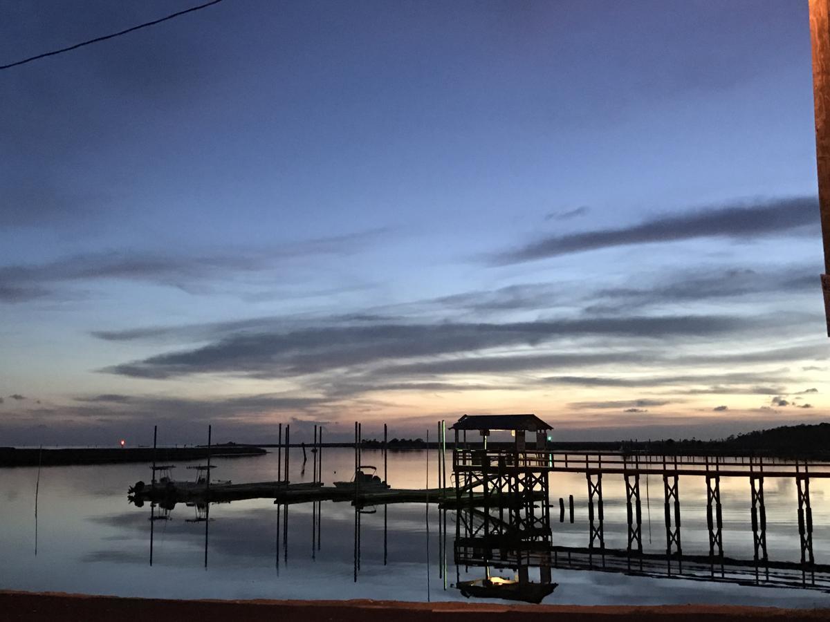 Steinhatchee River Inn And Marina Extérieur photo